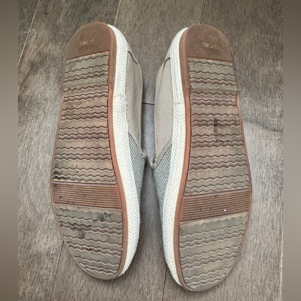 TOMS* Canvas Slip-on - Picture 4 of 5